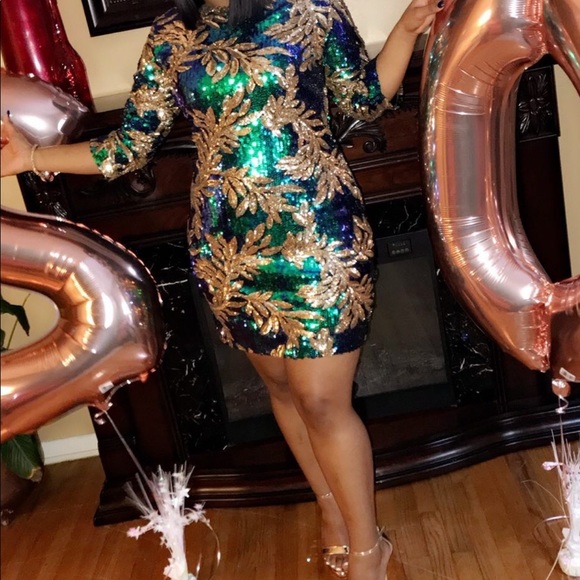 Blue Green & Gold Sequence - Picture 4 of 5